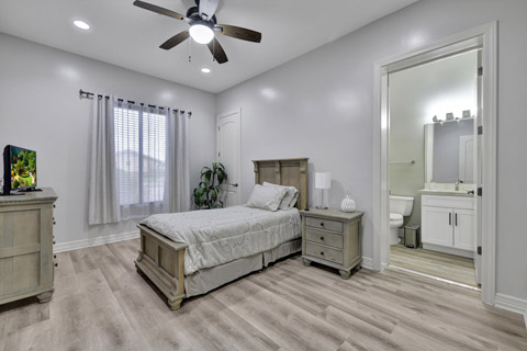Oasis on Yucca Bedroom 5