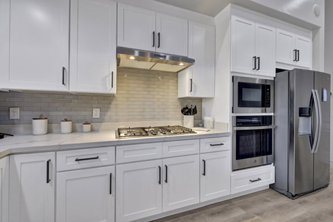 Oasis on Yucca Kitchen